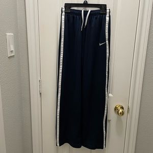NIKE Joggers